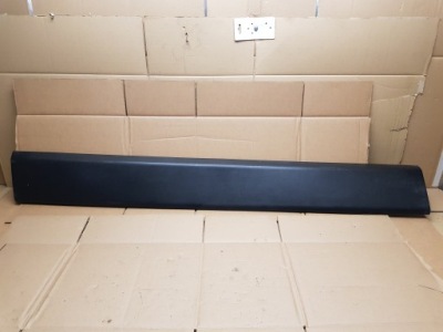 Renault master iii молдинг бічна ліва 828210160r фото №1