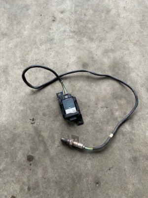 Audi q5 80a датчик лямбда-зонд nox 80a907805 фото №1