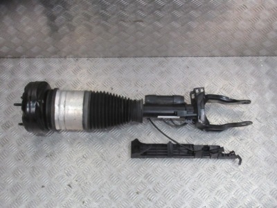 Mercedes w167 амортизатор правий перед a1673201403 фото №1