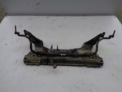 Підрамник поперечина ford fiesta mk7 fl 1.4 16v фото №1