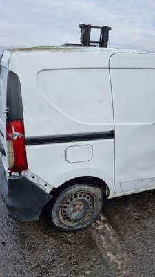 Крила правий задня задній чверть dacia dokker фото №1