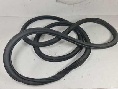 Kodiaq прокладка правый задняя 565867368 фото №1