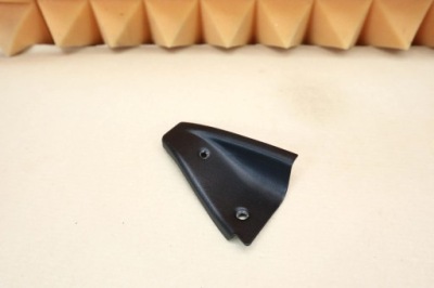 Mercedes slk r171 защита накладка правая крыла задний фото №1