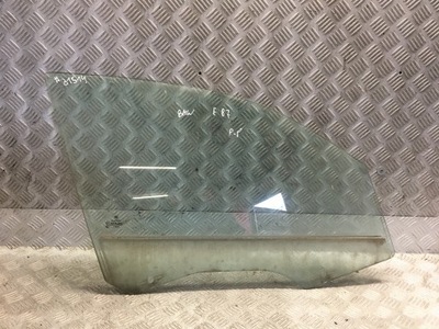 Bmw e87 стекло правый перед фото №1