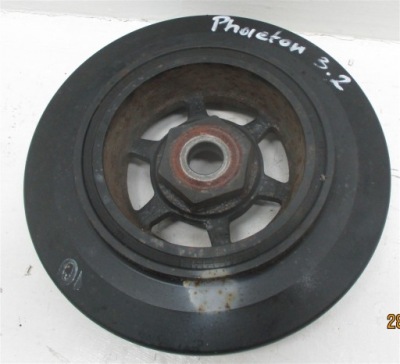 Шків колінчастого вала vw phaeton 3.2 022105243d фото №1