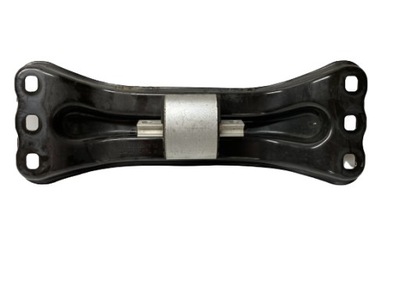 Mercedes w205 кронштейн коробки фото №1