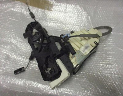 Mercedes w221 sklasa замок доводчик a2217205835 фото №1