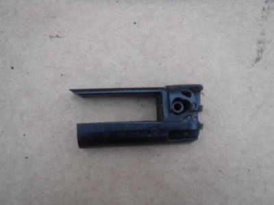 Ограничитель дверь правый vw caddy iii 2k0843314b фото №1