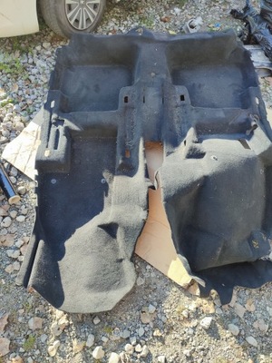 Tiguan 5na обшивка килимок фото №1