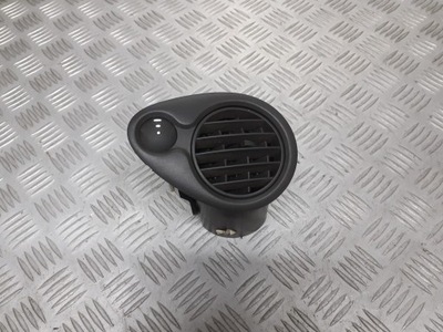 Решётка обдув левая renault clio iii фото №1