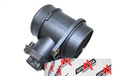 Automega 140031710 расходомер массовый воздуха фото №1