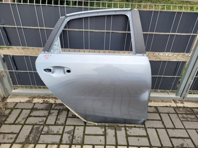 Kia ceed iii хэтчбек - дверь правый задняя фото №1