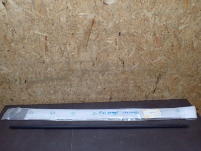 Молдинг уплотнитель дверь задняя левая bmw 3 iii f31 фото №1