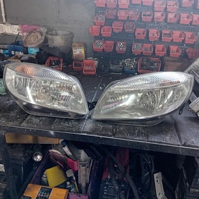 Фары лампы skoda fabia ii 2 roomster 06-10 фото №1