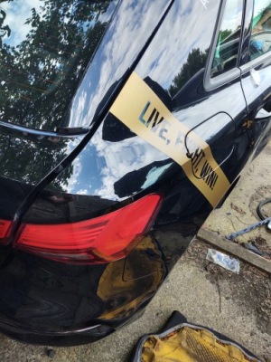 Audi a3 y8 чверть права задня код лакофарбового покриття ly9b фото №1