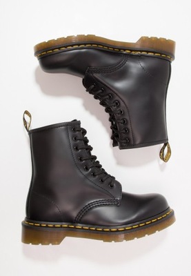 Dr. Martens Botki sznurowane czarne 37 1AAA