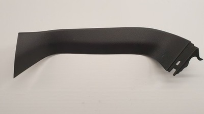 Subaru forester iv пластик крышки багажника правый фото №1