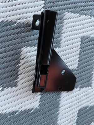 Mwc5018 направляющая дверь правый перед defender фото №1