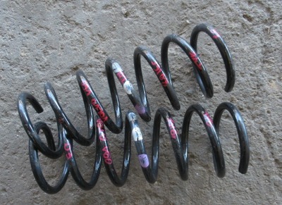 Volvo v60 i 2015r пружины задняя комплект 2 szt фото №1