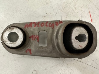 Qashqai iii j12 1.3 21r кронштейн подушка подрамник фото №1