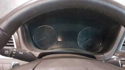 Hyundai genesis sedan 2016 лічильник прилади рамка g80 фото №1