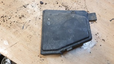 Dacia sandero i крышка коробка предохранителей фото №1