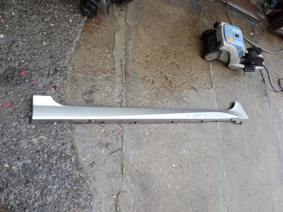 Ліва молдинг поріг nissan leaf 2 ii фото №1