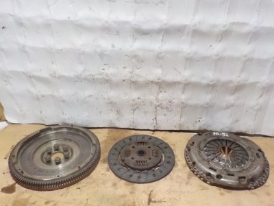 Seat leon 1.4 бензин 2014r зчеплення комплект фото №1