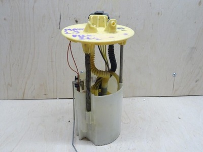 Renault master iii 2.3 насос топлива 172020772r фото №1