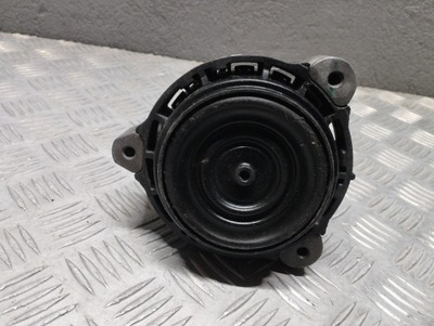 BMW G11 G12 G30 G31 G32 ПОДУШКА ДВИГАТЕЛЯ ПРАВОЕ 6860488