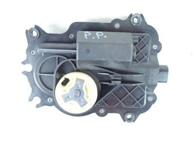 Доводчик дверь правый перед audi s8 d3 5.2 fsi 4e0837059 фото №1