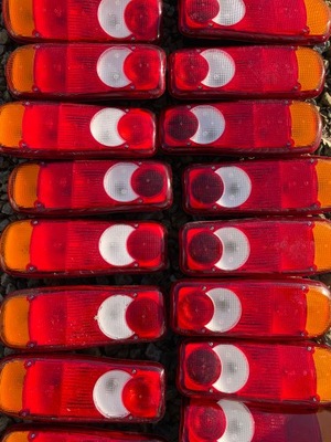 Лампа задня лампи renault master iii контейнер тент оригінал фото №1