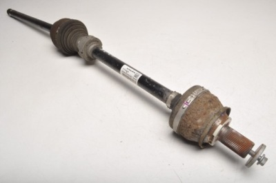 Volvo xc60 ii t6 t8 recharge plug in hybrid приводной вал задняя 31492158 фото №1