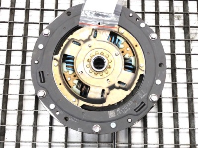 Сцепление комплект lexus lbx 1.5 136km система приводной, механический фото №1