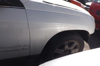 Крыло передний chrysler pacyfica 05r. фото №1