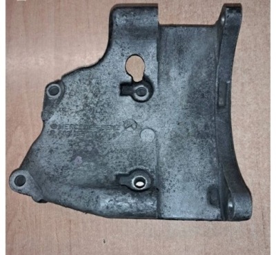 Кронштейн генератора mercedes w124 3,0d 6031550735 фото №1
