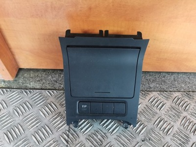 Volkswagen оригінальний номер попільничка бардачок 1k0857961 фото №1