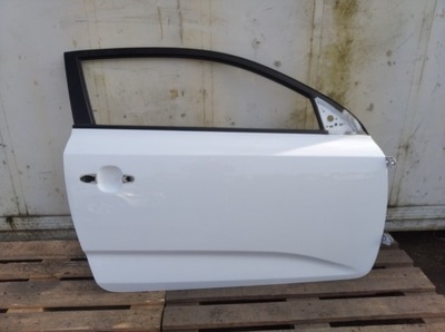 Двері перед праве kia pro ceed i 3d білий фото №1