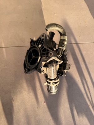 Корпус термостата kia ceed iii фото №1