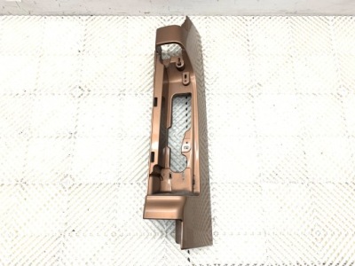 Кронштейн лампы правый задний  renault trafic iii 93450971 фото №1