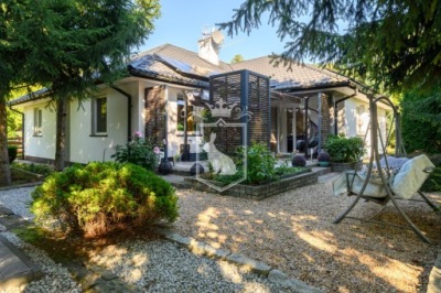 Dom, Józefów, Dąbrówka, Wołomiński, 195 m²