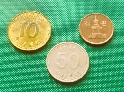 KOREA POŁUDNIOWA - Zestaw 3 monet 10 50 Won 1990 2001 2014 K15