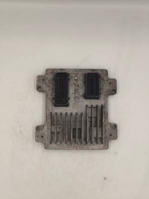 Opel corsa бортовой компьютер блок управления 55577834 aatx фото №1