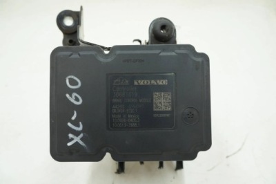 Насос abs volvo xc60 30681619 фото №1