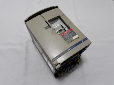 Falownik ATV58HU29N4 D6579