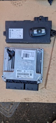 BMW E90 COMPUTER CONTROL UNIT ENGINE 525D 7811701 KEY CAS3  