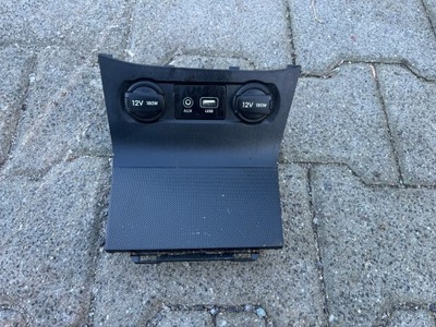 HYUNDAI I20 II PANEL CONNECTOR USB AUX  