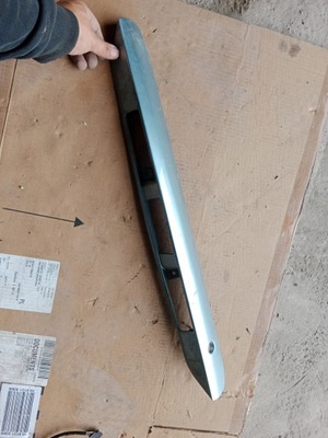 Накладка молдинг задній кришки mazda mpv фото №1