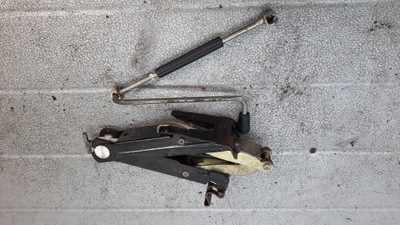 Подъемник домкрат skoda fabia i 04r 1.4b фото №1