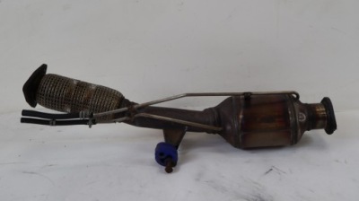 Volvo xc40 1.5 t3 катализатор 32213629 фото №1